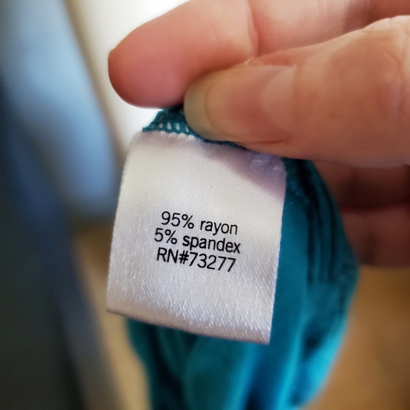 2 Tops - Picture 12 of 12